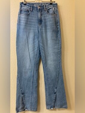 American Eagle 90’s Blue Flare Jeans 6 stretch long